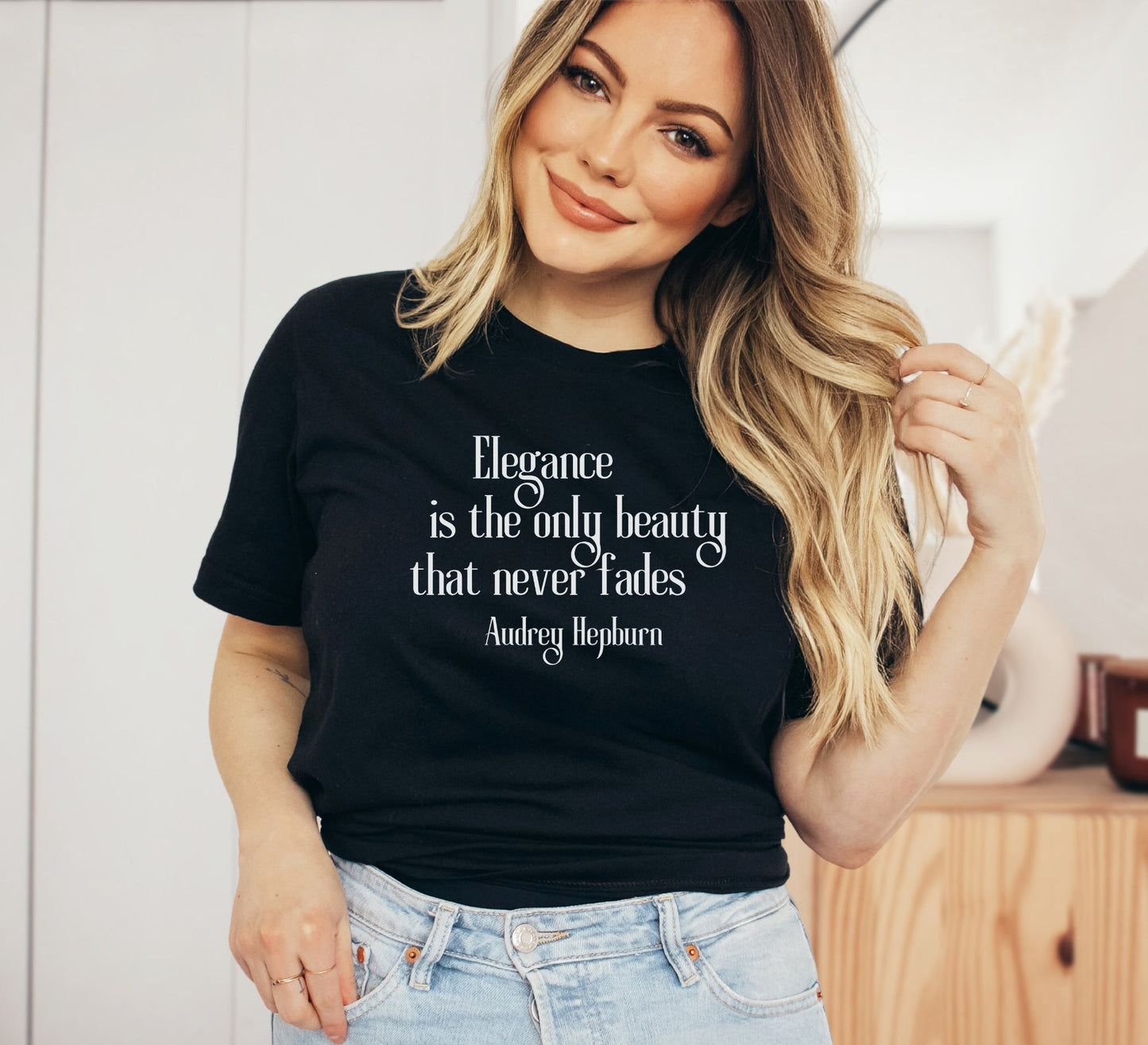 Elegance is the only Beauty that does not Fade T- Shirt - Audrey Hepburn